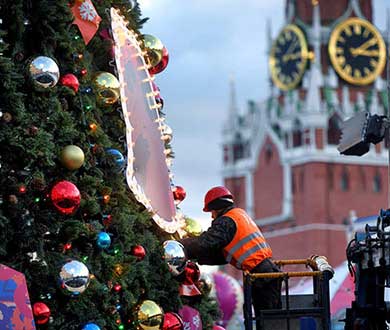 Монтаж больших ёлок в Иваново